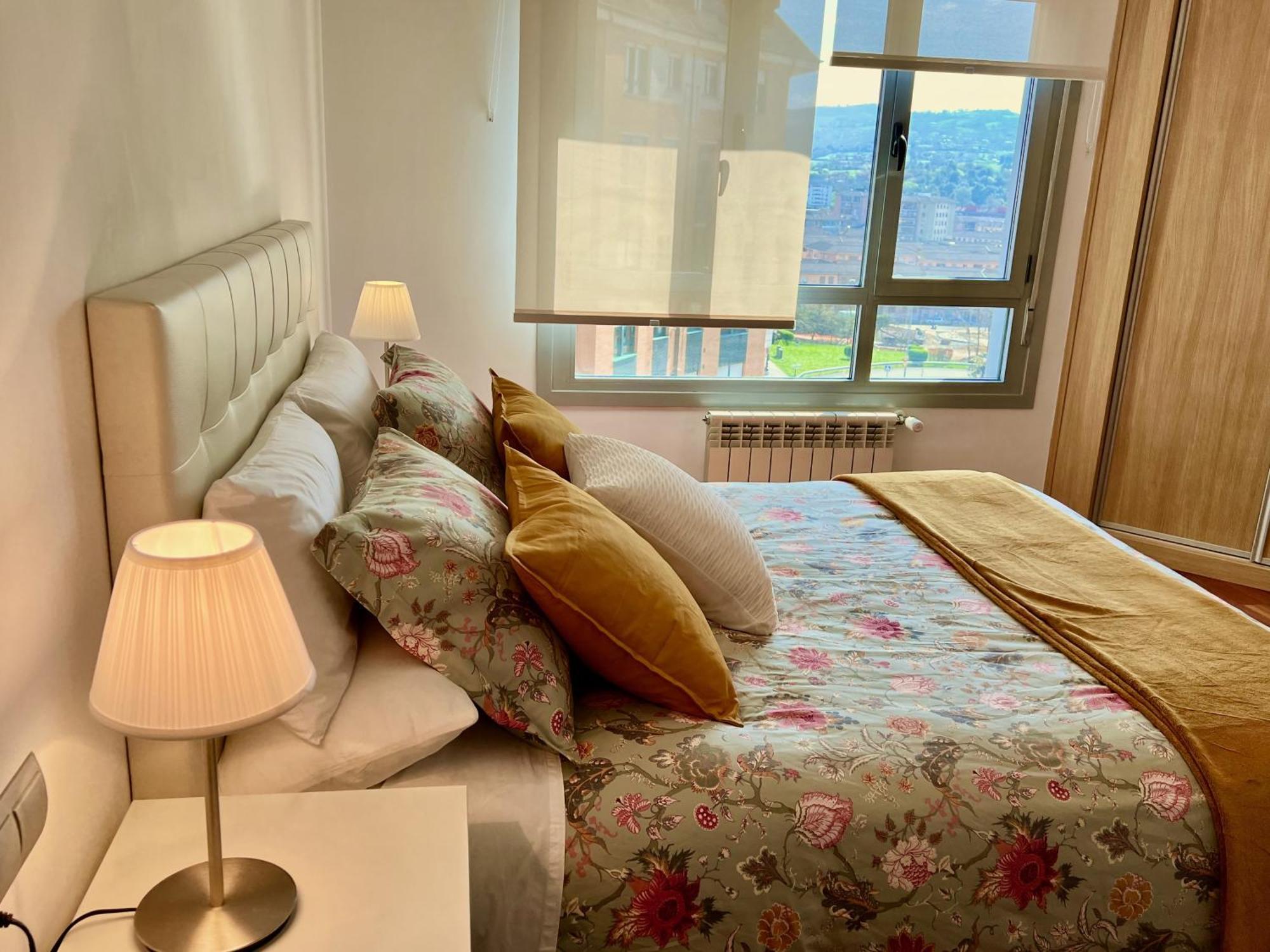 Apartamento Europa Jardin Oviedo Eksteriør bilde