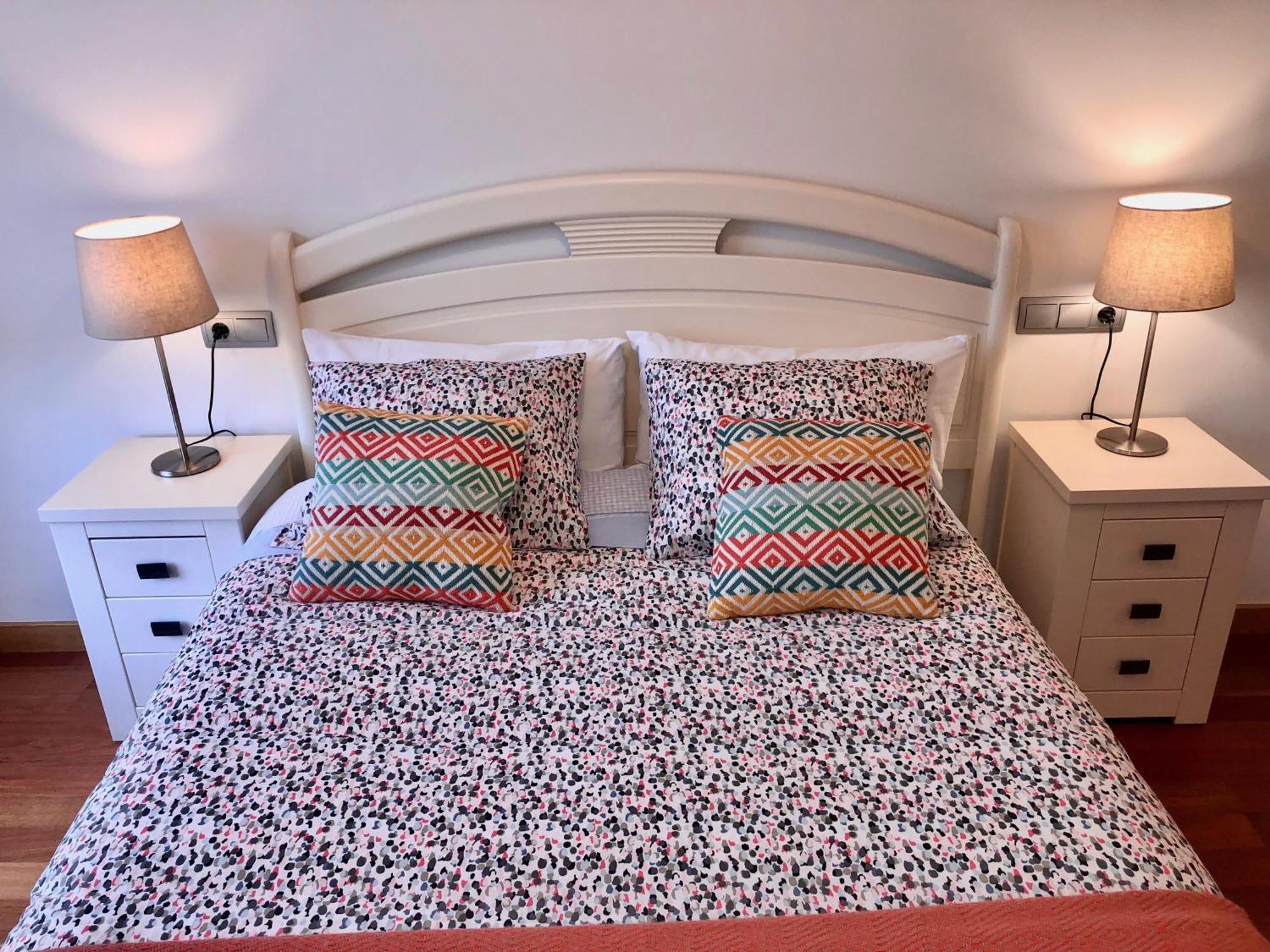 Apartamento Europa Jardin Oviedo Eksteriør bilde